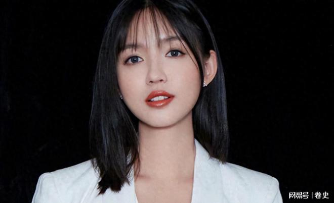 豪门怀孕6个月上春晚站C位真人生赢家AG真人游戏地址艳压奚梦瑶拒嫁30亿(图21)