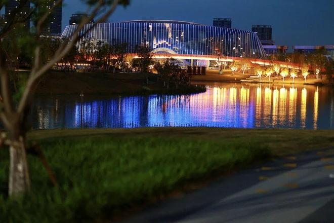 鸣公园「松弛系玩法」全攻略AG真人网五一躺赢计划｜鹿(图2)